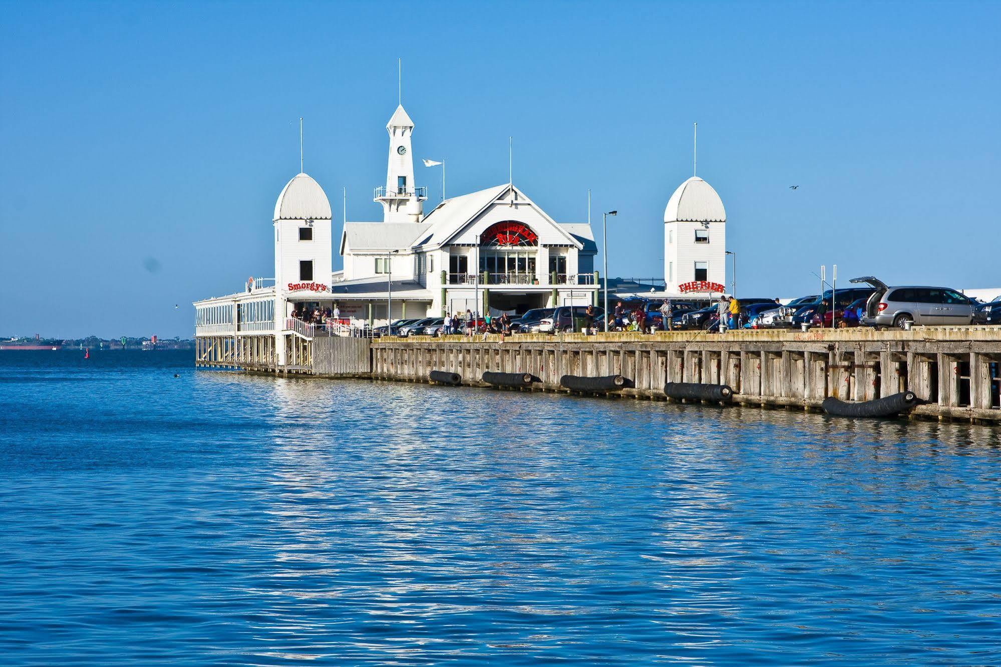 Quality Hotel Bayside Geelong Exterior photo